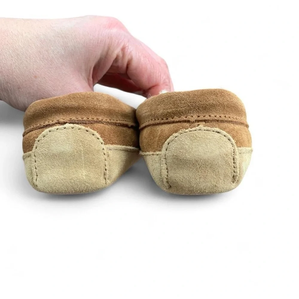 L.L. Bean wicked good brown Tan Suede wool shearling Kids' Slippers size 11 NWOT